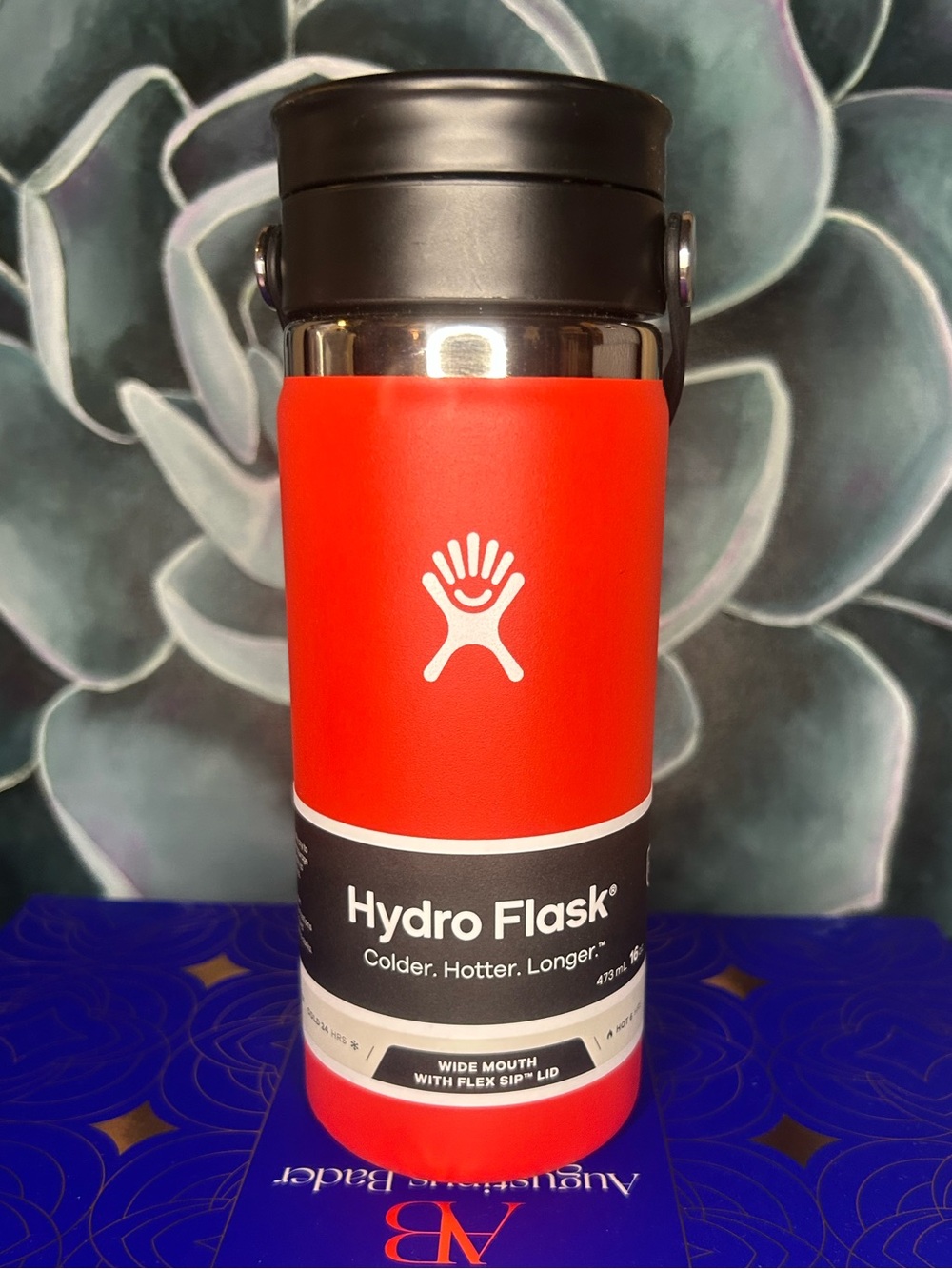 Hydro Flask 16 oz Wide Mouth with Flex Sip Lid in Gogi Red